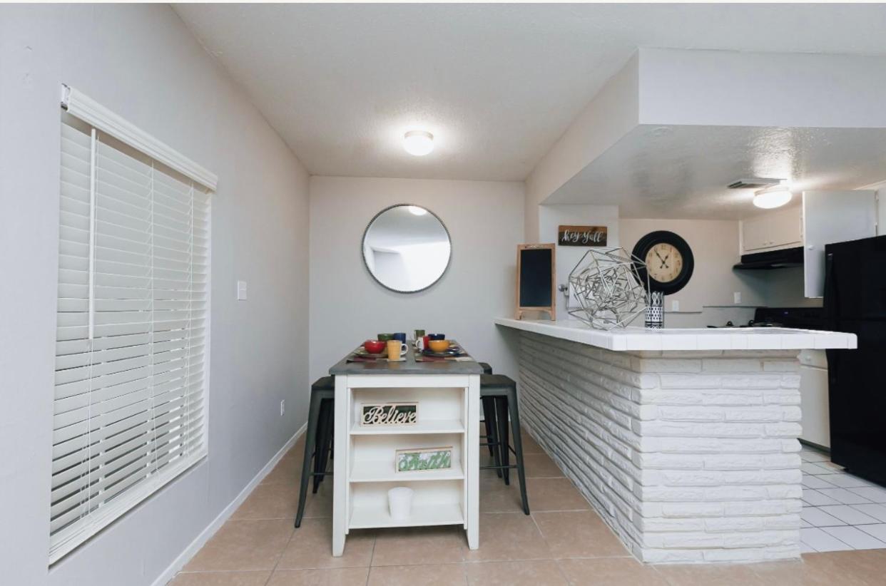 Enticing 1Br Apartment In The Heart Of The Heights Houston Eksteriør bilde